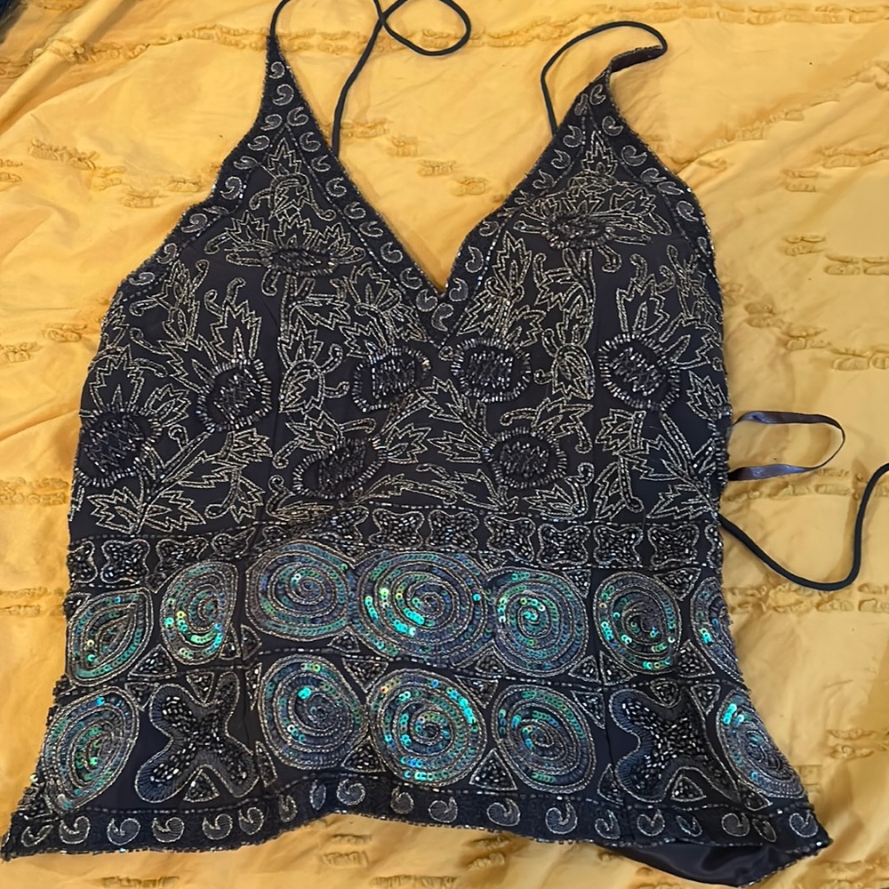 LAST CHANCE!! Donating! Gorgeous corset top